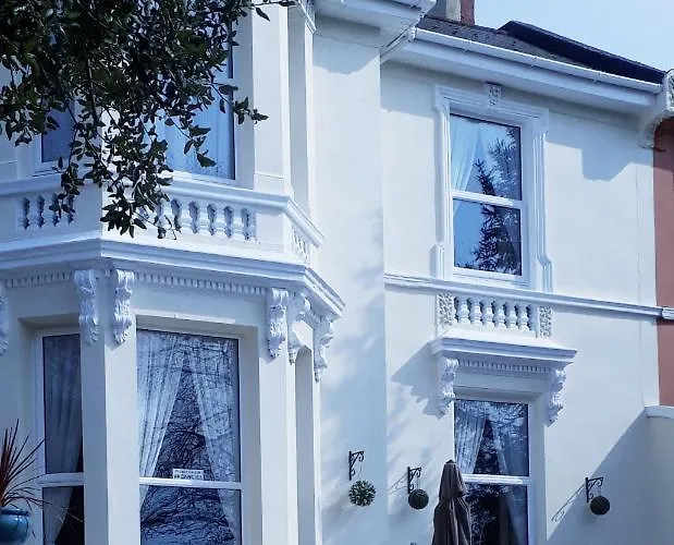 The Netley Bed & Breakfast Torquay